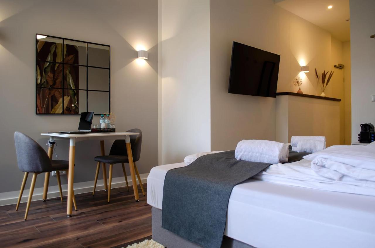 Homely Stay Studio 7 - Elegant Self-Check-In Studio For Urban Travelers Мюнхен Экстерьер фото